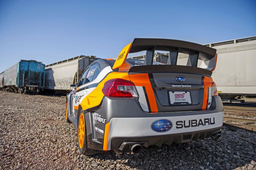  Subaru WRX STI Rallycross 2015 года  (фото 2 из 7)